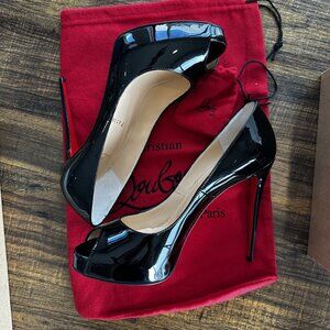 Christian Louboutin New Very Privé Pump Black